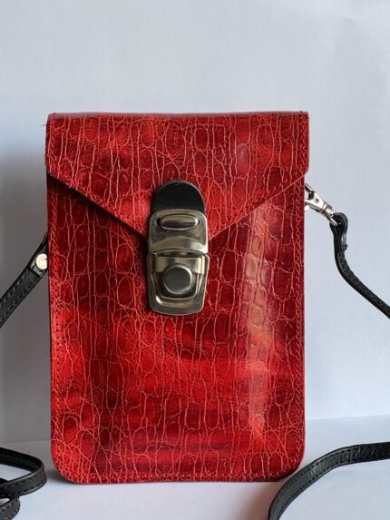 Red Crocodile Pattern Leather Crossbody Bag – Vintage Small Shoulder Purse for Women